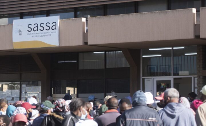 Payment Tracker & Calendar Inside